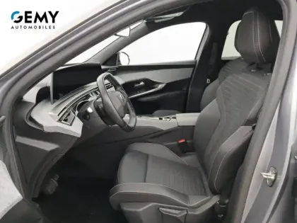 Photo 8 Peugeot 3008  Hybrid 136 e-DCS6