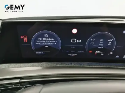 Photo 16 Peugeot 3008  Hybrid 136 e-DCS6