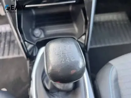 Photo 20 Peugeot 208  BlueHDi 100 S&S BVM6