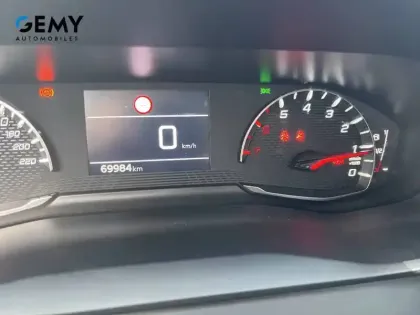 Photo 14 Peugeot 208  BlueHDi 100 S&S BVM6