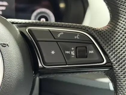 Photo 21 Audi Q2  35 TDI 150 S tronic 7