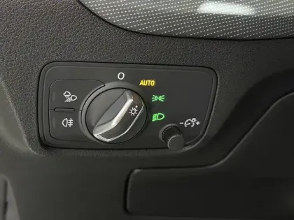 Photo 14 Audi Q2  35 TDI 150 S tronic 7