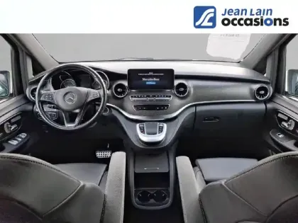 Photo 17 Mercedes Classe V  Extra-Long 300 4Matic d 9G-TRONIC