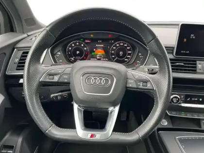 Photo 15 Audi Q5  55 TFSI e 367 S tronic 7 Quattro