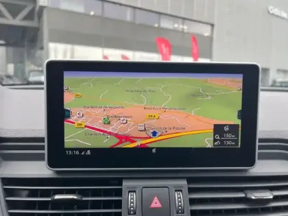 Photo 37 Audi Q5  55 TFSI e 367 S tronic 7 Quattro