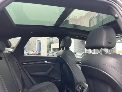 Photo 20 Audi Q5  55 TFSI e 367 S tronic 7 Quattro