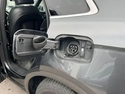 Photo 32 Audi Q5  55 TFSI e 367 S tronic 7 Quattro