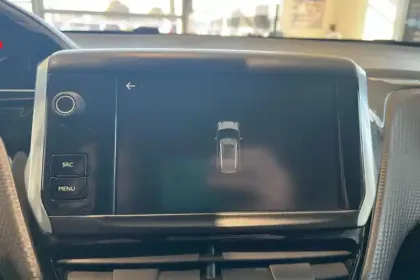 Photo 21 Peugeot 2008  PureTech 130ch S&S BVM6