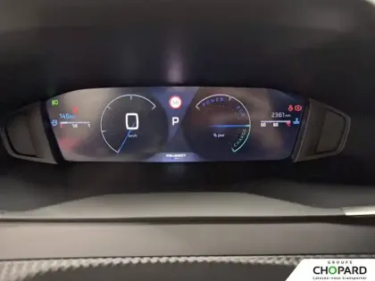 Photo 47 Peugeot 2008  Hybrid 145 e-DCS6