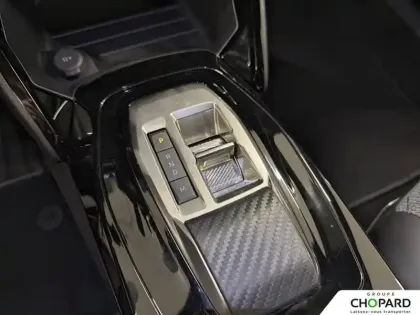 Photo 32 Peugeot 2008  Hybrid 145 e-DCS6