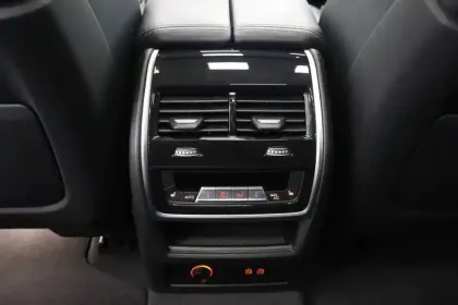 Photo 31 BMW X5  xDrive50e 489 ch BVA8