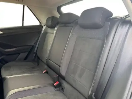 Photo 13 Volkswagen T-roc  2.0 TDI 150 Start/Stop DSG7