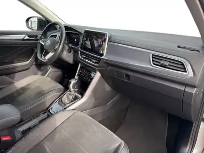 Photo 36 Volkswagen T-roc  2.0 TDI 150 Start/Stop DSG7