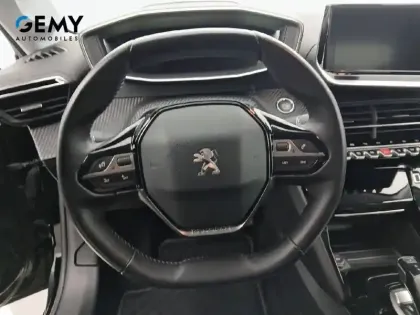 Photo 12 Peugeot 208  Electrique 50 kWh 136ch