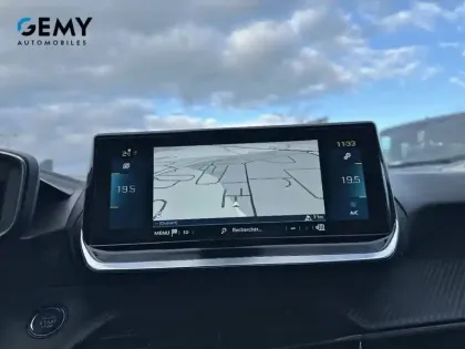 Photo 18 Peugeot 208  Electrique 50 kWh 136ch