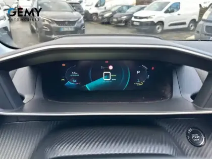 Photo 13 Peugeot 208  Electrique 50 kWh 136ch