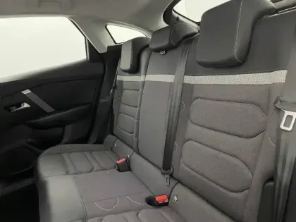 Photo 40 Citroën C4  PureTech 130 S&S EAT8