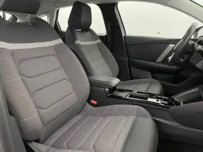 Photo 171 Citroën C4  PureTech 130 S&S EAT8