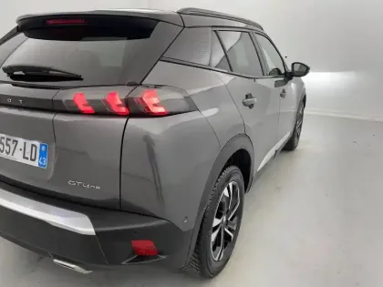 Photo 30 Peugeot 2008  PureTech 130 S&S BVM6