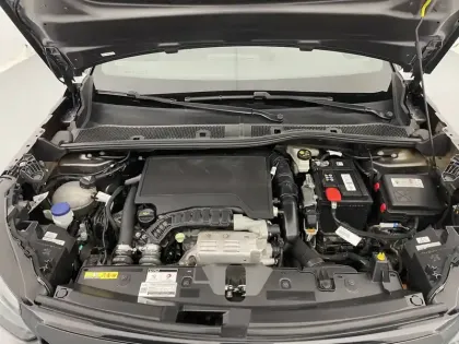 Photo 20 Peugeot 2008  PureTech 130 S&S BVM6