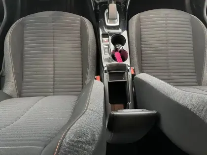 Photo 57 Peugeot 208 Gén. II Ph1 NG Active Business 5