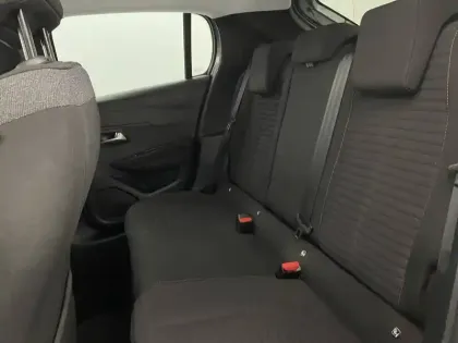 Photo 76 Peugeot 208  Electrique 50 kWh 136ch