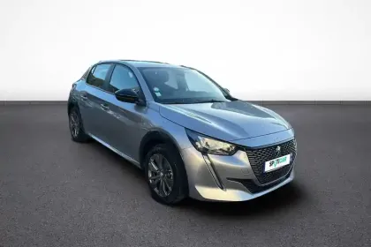 Photo 7 Peugeot 208  Electrique 50 kWh 136ch