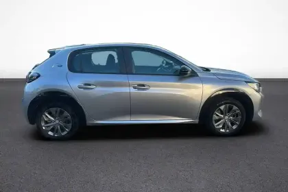 Photo 6 Peugeot 208  Electrique 50 kWh 136ch