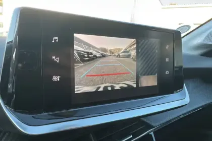 Photo 10 Peugeot 208  Electrique 50 kWh 136ch