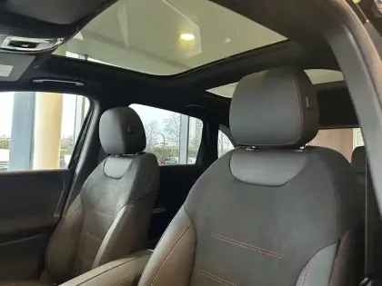 Photo 12 Mercedes Classe B  200 d 8G-DCT