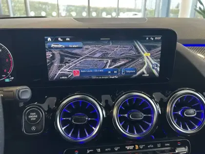 Photo 25 Mercedes Classe B  200 d 8G-DCT