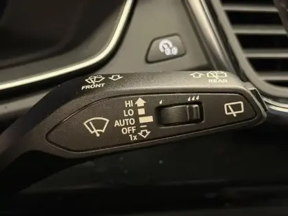 Photo 11 Audi Q5  50 TFSIe 299 S tronic 7 Quattro