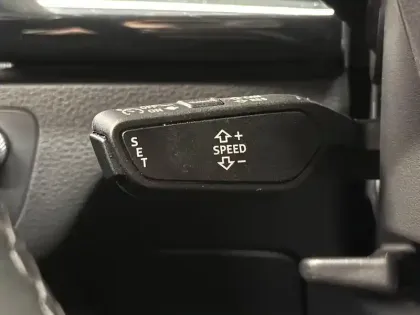 Photo 7 Audi Q5  50 TFSIe 299 S tronic 7 Quattro