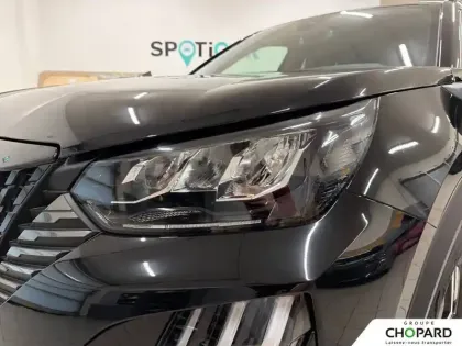 Photo 44 Peugeot 2008  Hybrid 145 e-DCS6