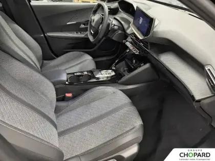 Photo 55 Peugeot 2008  Hybrid 145 e-DCS6