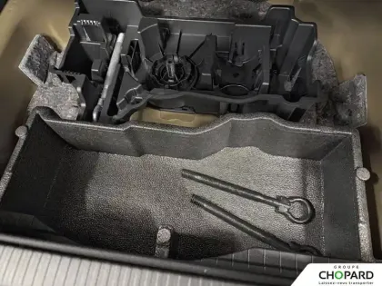 Photo 19 Peugeot 2008  Hybrid 145 e-DCS6