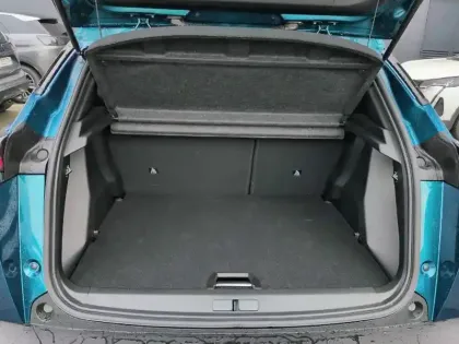 Photo 5 Peugeot 2008  Electrique 50 kWh 136 ch