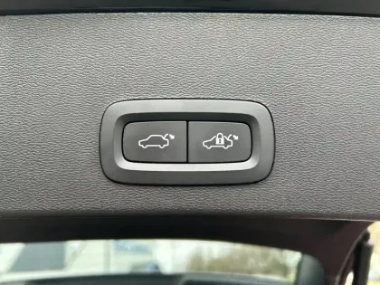 Photo 17 Volvo Xc40  B4 AWD 197 ch DCT7