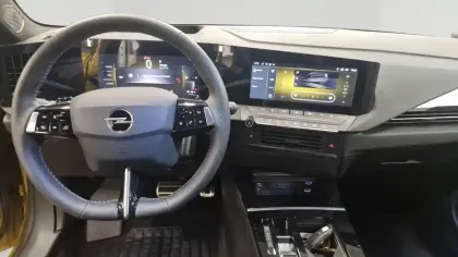 Photo 5 Opel Astra  Hybride Rechargeable 225 ch BVA8