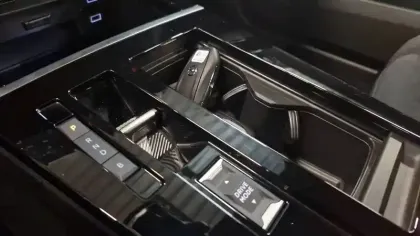 Photo 20 Opel Astra  Hybride Rechargeable 225 ch BVA8