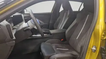 Photo 12 Opel Astra  Hybride Rechargeable 225 ch BVA8