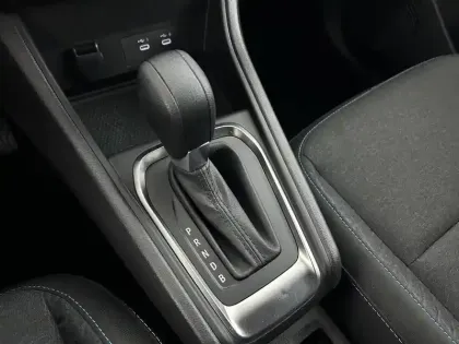 Photo 12 Renault Symbioz  E-Tech full hybrid 145