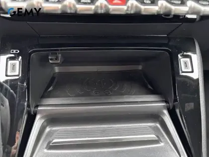 Photo 16 Peugeot 2008  100 S&S BVM6