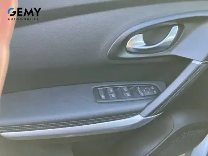 Photo 13 Renault Kadjar  TCe 140 FAP EDC