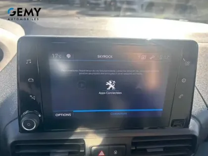 Photo 13 Peugeot Partner  FOURGON STANDARD 650 KG BLUEHDI 100 S&S BVM6