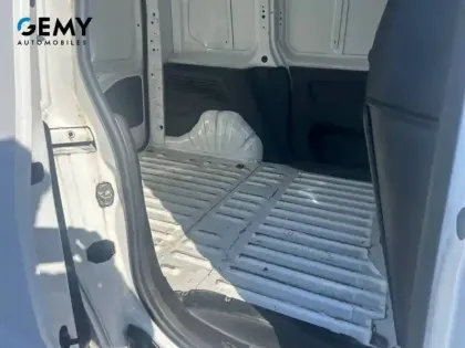 Photo 9 Peugeot Partner  FOURGON STANDARD 650 KG BLUEHDI 100 S&S BVM6