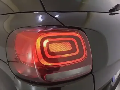 Photo 18 Citroën C3 Aircross  BlueHDi 110 S&S BVM6