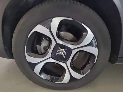 Photo 12 Citroën C3 Aircross  BlueHDi 110 S&S BVM6