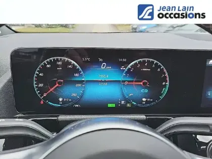 Photo 15 Mercedes GLA  250 e 8G-DCT