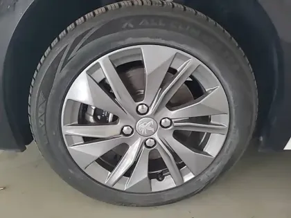 Photo 46 Peugeot 208 Gén. II Ph1 NG Style 5